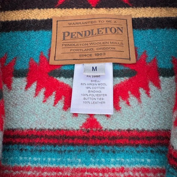 Pendleton Aztec Vest - Picture 4 of 10